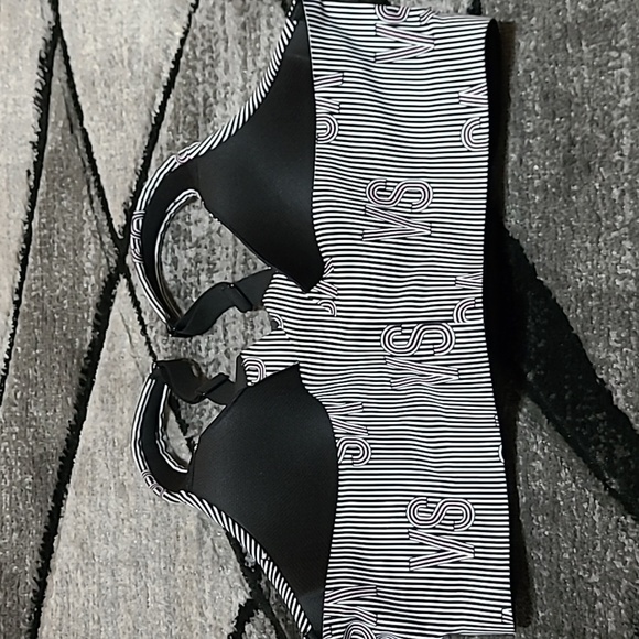 VICTORIA SPORT 2018 SMOOTH RACERBACK INCREDIBLE KNOCKOUT ULTRA-MAX SPORTS BRA - Picture 8 of 13